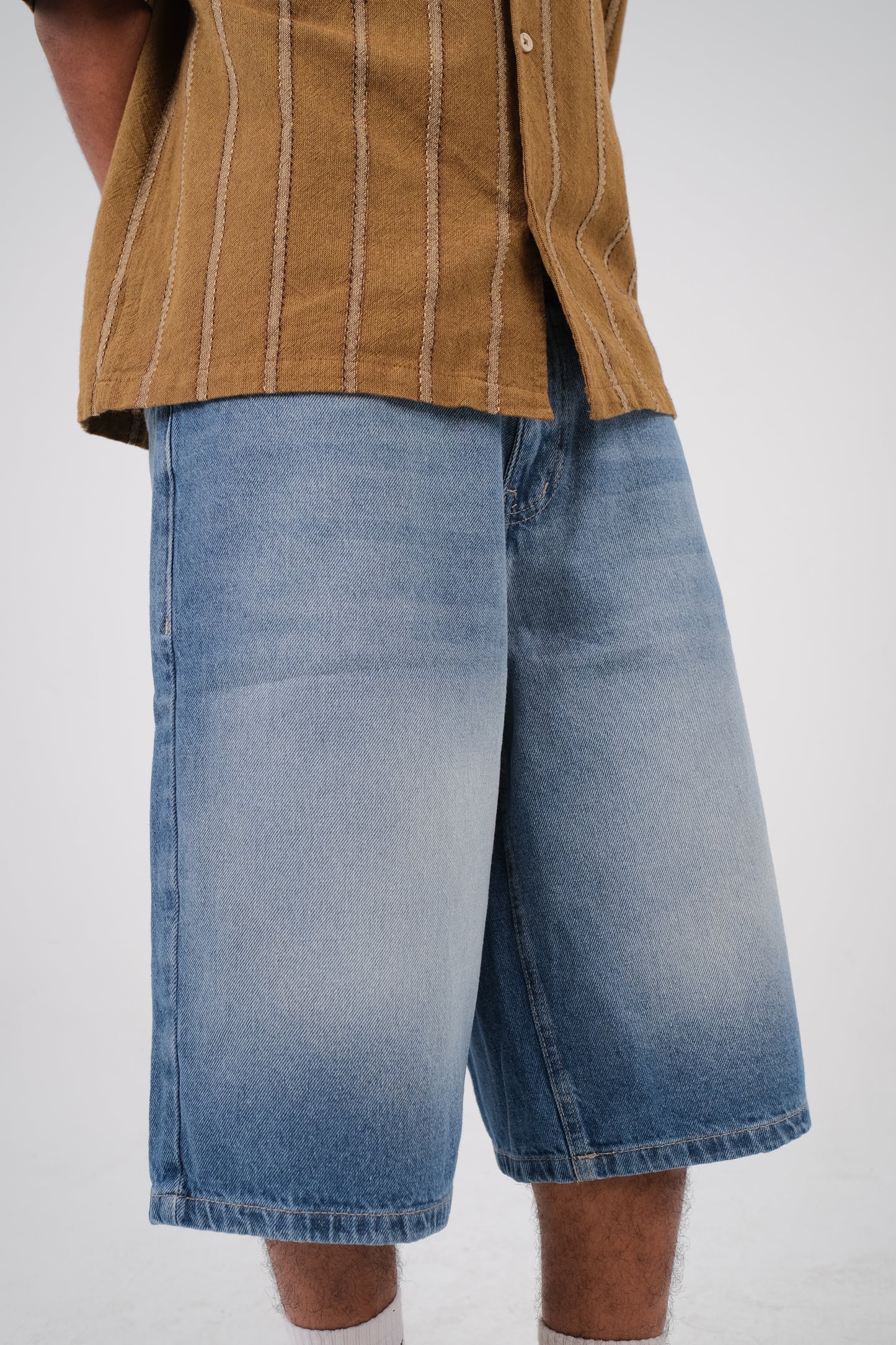 BAGGY FIT DENIM SHORTS
