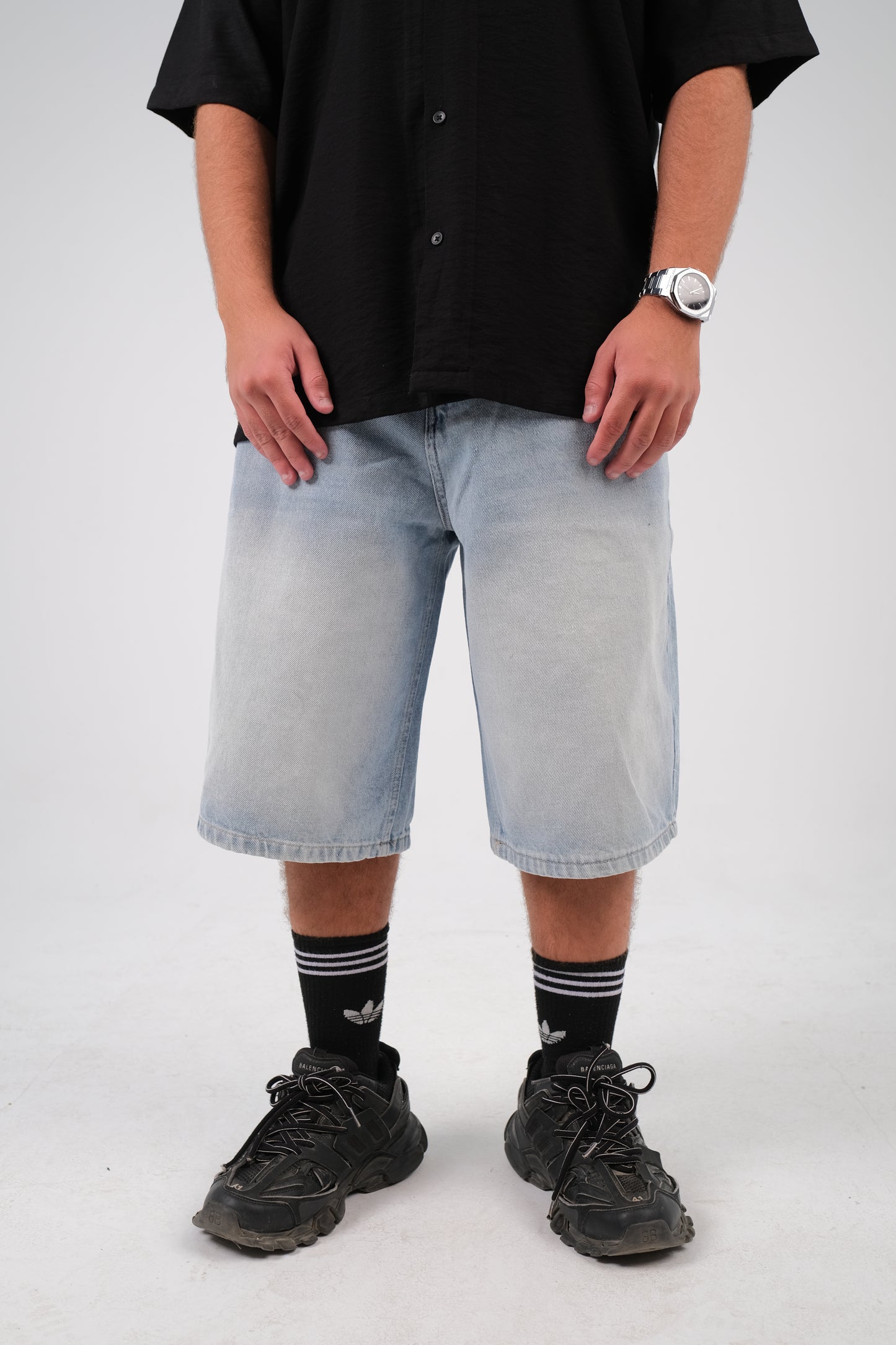 BAGGY FIT DENIM SHORTS